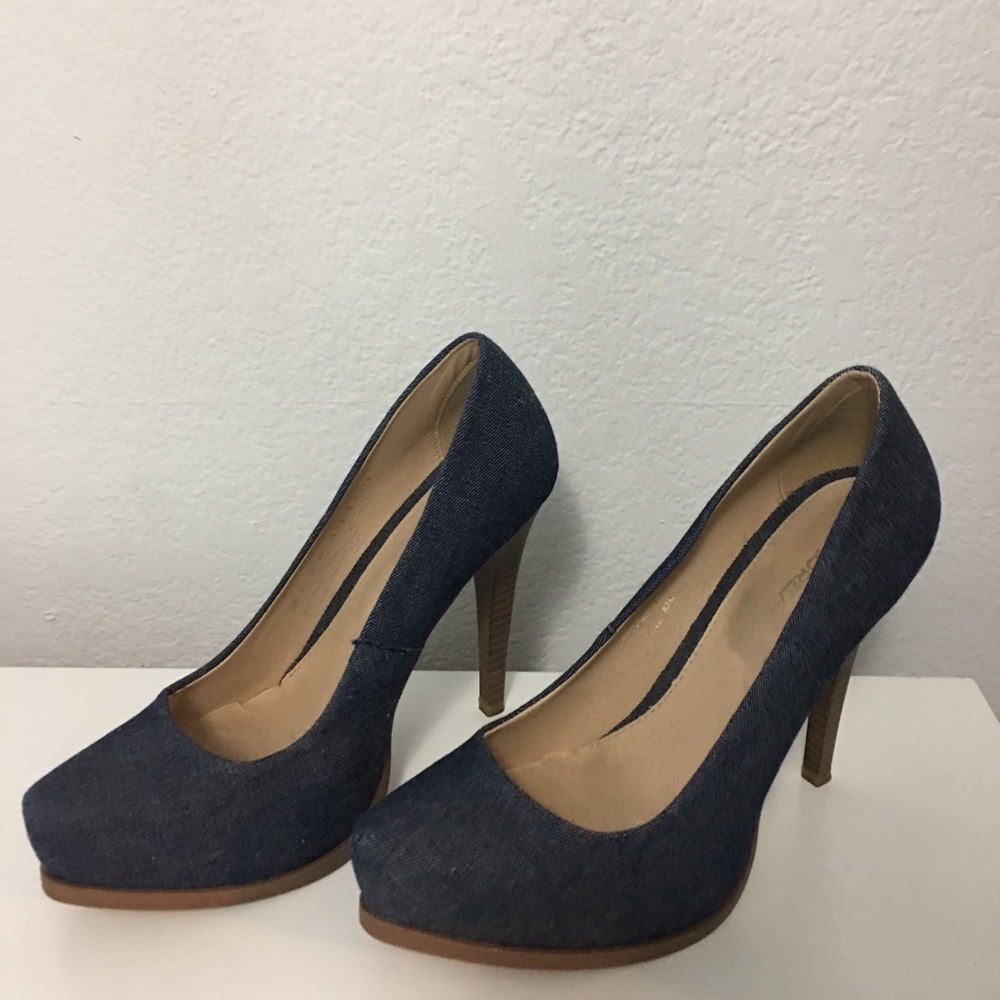 Andrea Heels